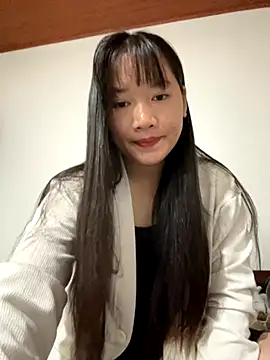 TrangNemo online show from 11.03.25