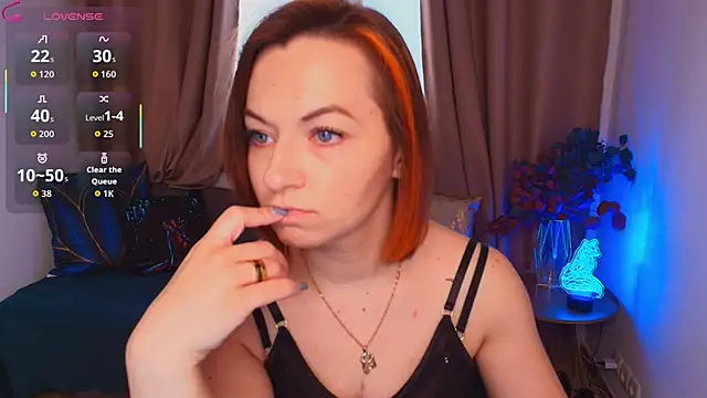 Snapshot of Serena_Foxxx chatting on 05.20.26 Serena Foxxx online show from 05.20.26