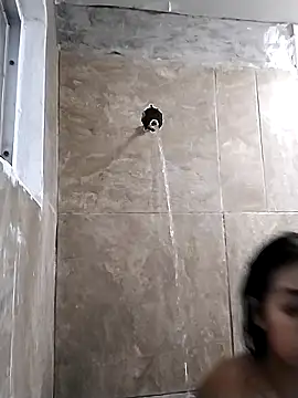 Lollysmile26 online show from 11.15.25