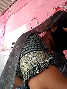 Snapshot of Cr_sonam chatting on 05.08.26 Cr sonam online show from 05.08.26