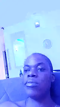 GlobeTrottieHottie1 online show from 10.12.25