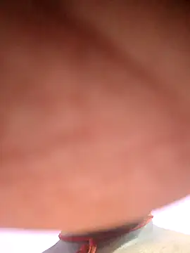 Snapshot of Y0ur_Slave chatting on 10.07.25 Y0ur Slave online show from 10.07.25