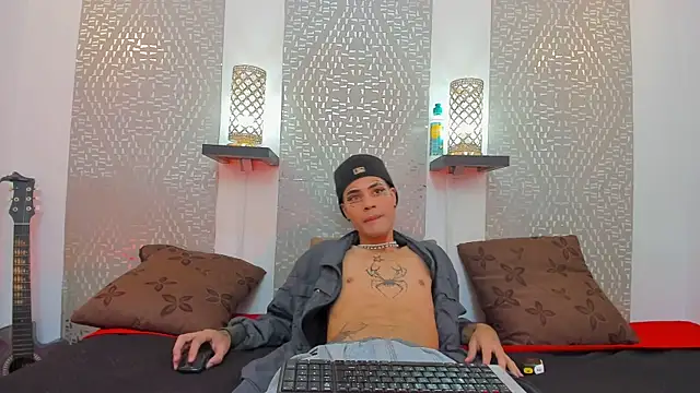 JacobBlackwell  online show from 10.17.25