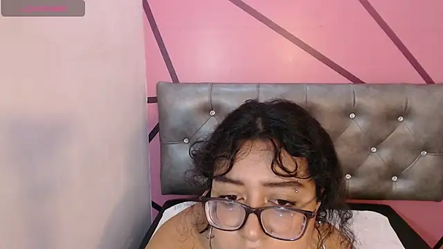 KarolBOOBS-18 online show from 10.07.25