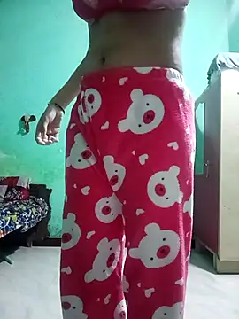 Hornyme18 online show from 12.21.25