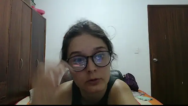 Snapshot of CarlaLorez chatting on 07.08.26 CarlaLorez online show from 07.08.26