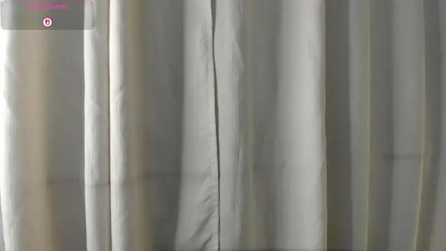 Snapshot of allisonpariss chatting on 05.19.26 allisonpariss online show from 05.19.26