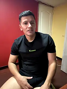 Snapshot of David_hot111 chatting on 11.13.25 David hot111 online show from 11.13.25