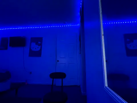 Snapshot of twerkaholic120 chatting on 11.07.25 twerkaholic120 online show from 11.07.25