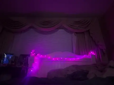 tiffanyxoxo515 online show from 03.08.26