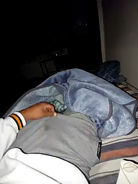 Snapshot of Sexygay10 chatting on 11.15.25 Sexygay10 online show from 11.15.25