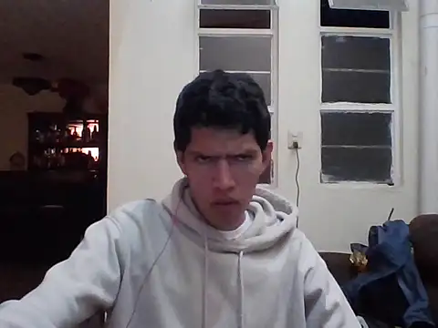 Snapshot of TheHiddenMark chatting on 10.09.25 TheHiddenMark online show from 10.09.25