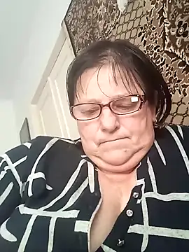 Snapshot of MilaCold5443 chatting on 02.12.26 MilaCold5443 online show from 02.12.26