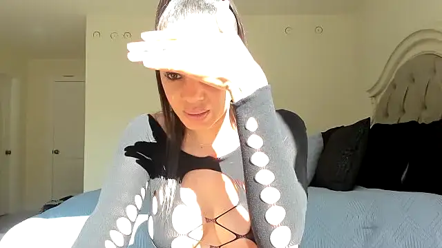 Myonnathegod online show from 10.17.25