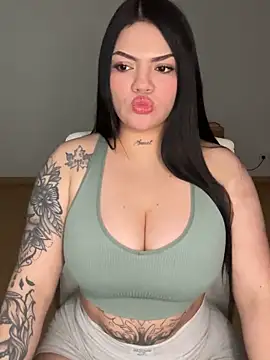 dulcemarianh  online show from 02.12.26