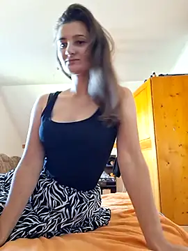 Nika aa online show from 10.19.25