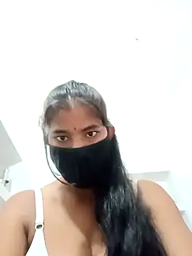 Snapshot of Hot_radhaji chatting on 10.16.25 Hot radhaji online show from 10.16.25