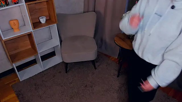 JenaeNosal online show from 10.13.25