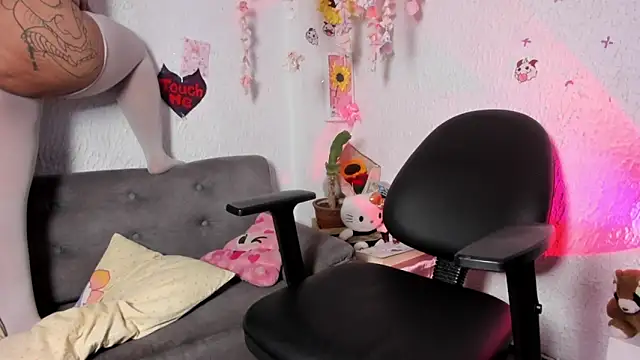 Emilycollei online show from 03.09.26