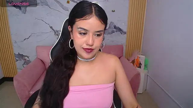 ailyn ch1 online show from 10.20.25