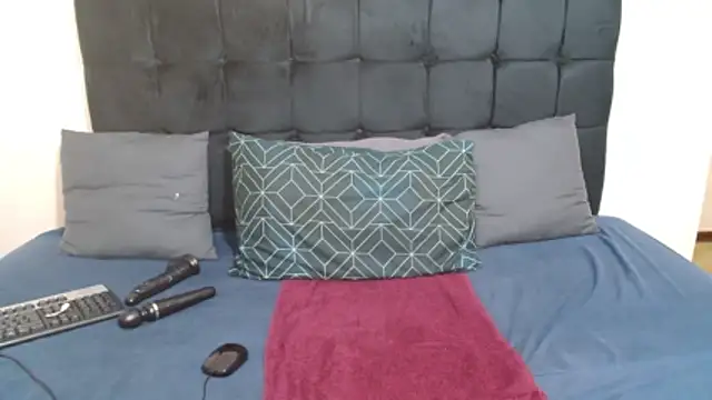 CaramelBootty online show from 01.19.26