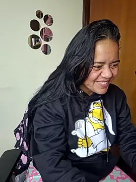 Snapshot of Miss__kendra_ chatting on 10.16.25 Miss kendra online show from 10.16.25