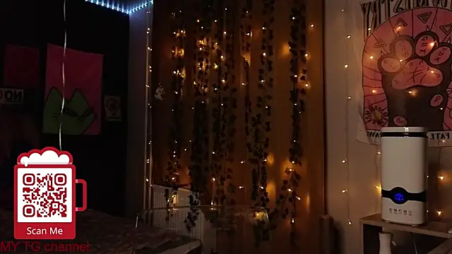 Snapshot of Aurisinst chatting on 02.07.26 Aurisinst online show from 02.07.26