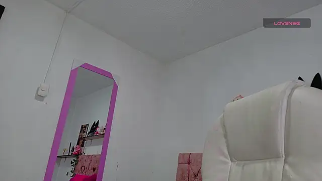 thianahorny online show from 03.27.26