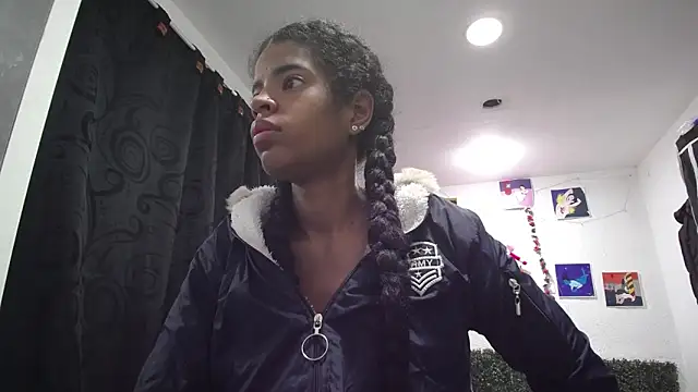 thianahorny online show from 04.14.26