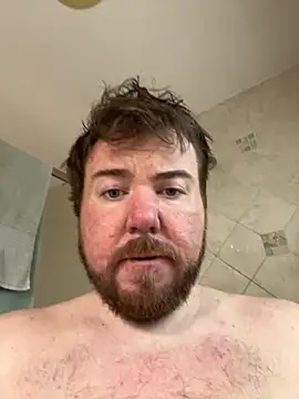 Snapshot of ring92 chatting on 10.24.25 ring92 online show from 10.24.25