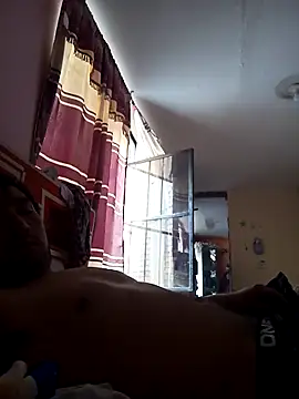 Snapshot of Alfetipies chatting on 10.07.25 Alfetipies online show from 10.07.25