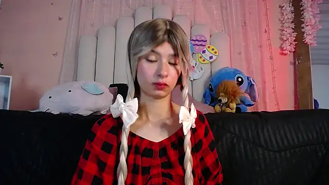 SweetRenata  online show from 04.07.26