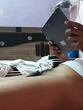 vickymtrb online show from 10.28.25