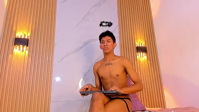 Ethan thouse online show from 11.07.25