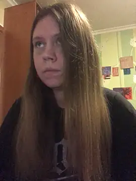 LunaVirelle online show from 03.21.26