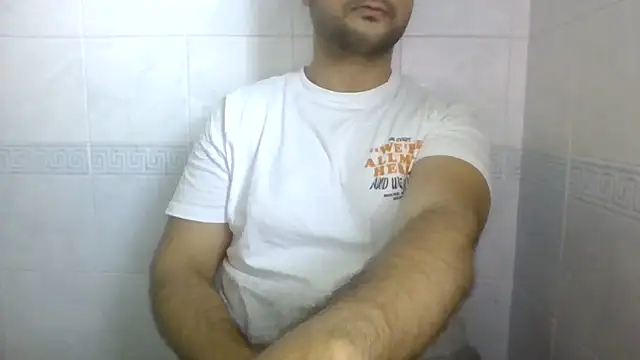 Snapshot of sci69 chatting on 05.15.26 sci69 online show from 05.15.26