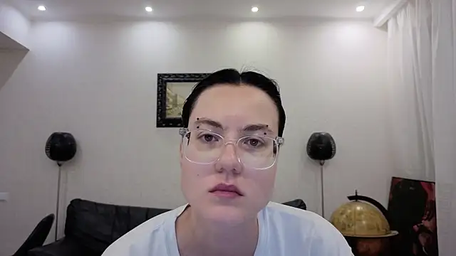 Snapshot of Marie_Fitch chatting on 06.26.26 Marie Fitch online show from 06.26.26