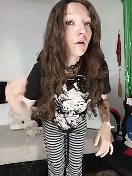 Lucy colee online show from 03.03.26