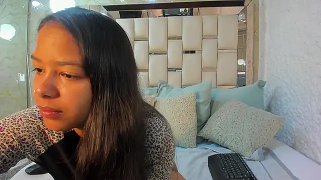 kaorybliss online show from 10.22.25