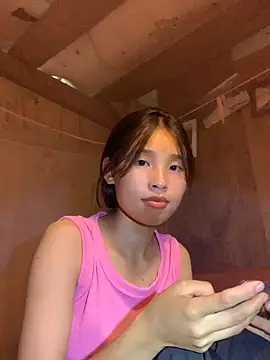 Snapshot of Han-han123 chatting on 10.10.25 Han-han123 online show from 10.10.25