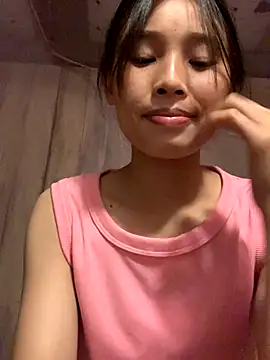 Snapshot of Han-han123 chatting on 10.22.25 Han-han123 online show from 10.22.25