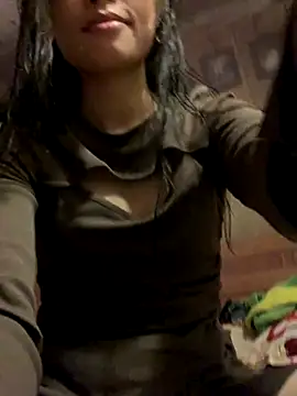 Snapshot of Han-han123 chatting on 10.26.25 Han-han123 online show from 10.26.25