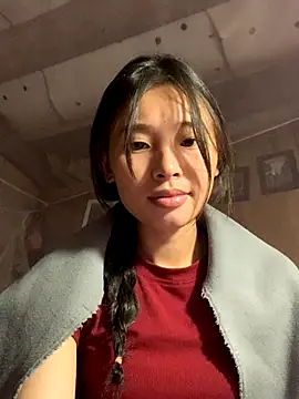 Snapshot of Han-han123 chatting on 11.04.25 Han-han123 online show from 11.04.25