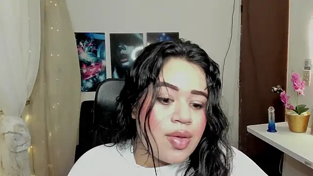 oliviia cute online show from 11.21.25