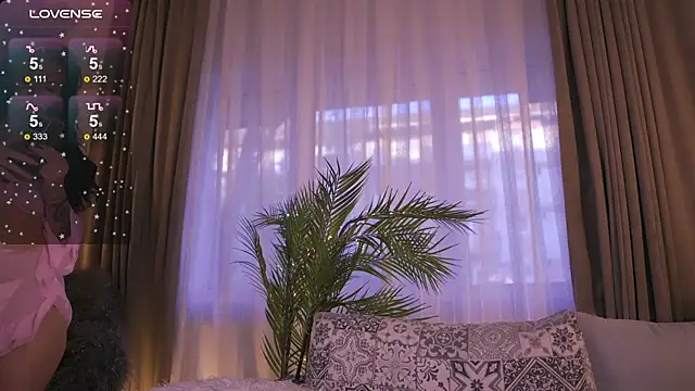 JessicaVerse online show from 04.12.26