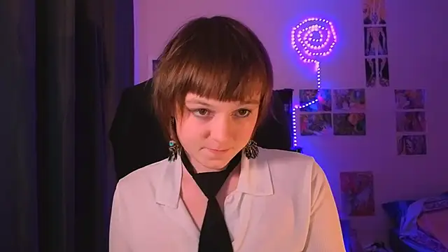 liquid0fluid0 online show from 10.15.25