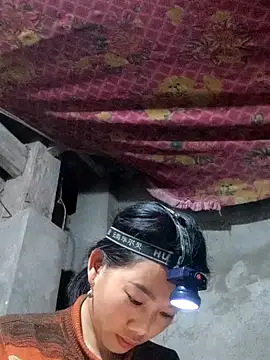 gio-thu online show from 02.22.26