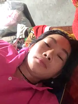 gio-thu online show from 04.11.26