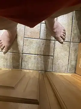 Snapshot of hairytedyshy chatting on 01.19.26 hairytedyshy online show from 01.19.26