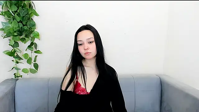 Snapshot of blazee_ash chatting on 10.09.25 blazee ash online show from 10.09.25